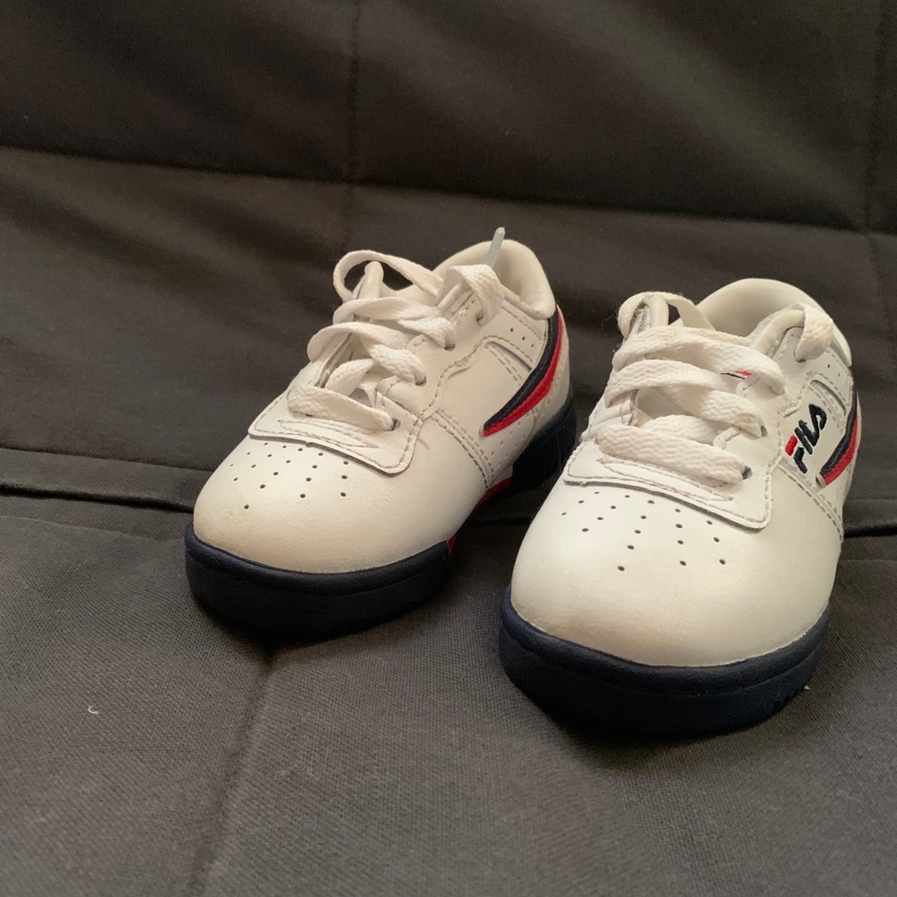 Toddler unisex Fila sneakers